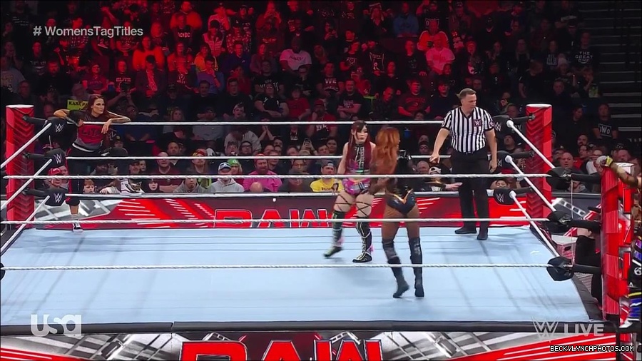 WWE_Monday_Night_Raw_2023_02_27_720p_HDTV_x264-NWCHD_mp4_006869841.jpg