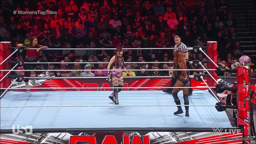 WWE_Monday_Night_Raw_2023_02_27_720p_HDTV_x264-NWCHD_mp4_006870642.jpg