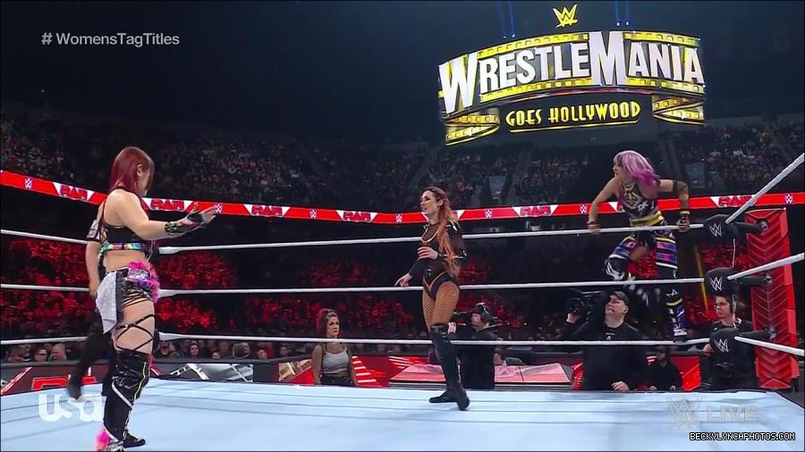 WWE_Monday_Night_Raw_2023_02_27_720p_HDTV_x264-NWCHD_mp4_006873044.jpg