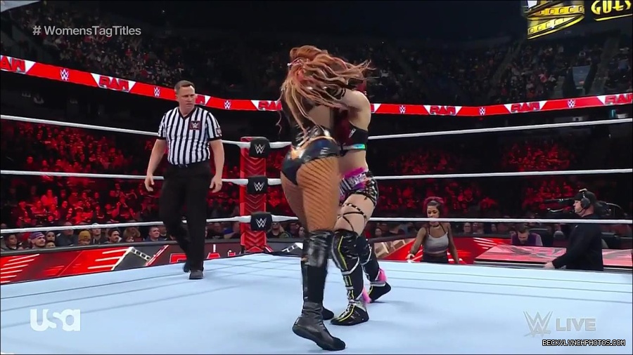 WWE_Monday_Night_Raw_2023_02_27_720p_HDTV_x264-NWCHD_mp4_006879050.jpg