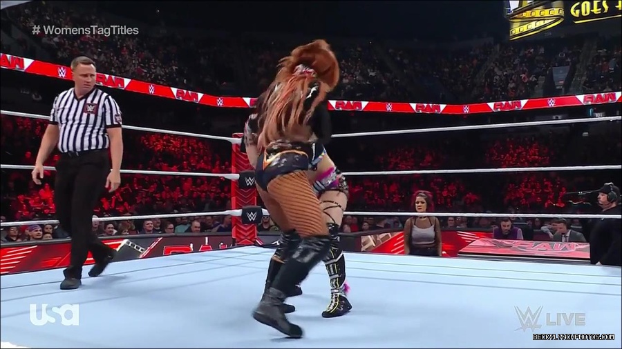 WWE_Monday_Night_Raw_2023_02_27_720p_HDTV_x264-NWCHD_mp4_006880251.jpg