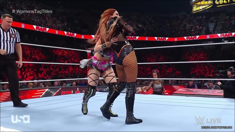 WWE_Monday_Night_Raw_2023_02_27_720p_HDTV_x264-NWCHD_mp4_006881052.jpg