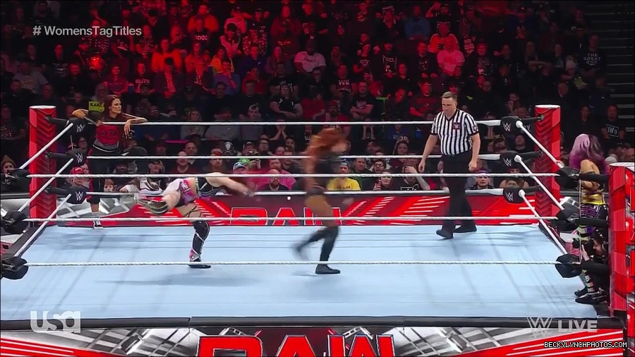 WWE_Monday_Night_Raw_2023_02_27_720p_HDTV_x264-NWCHD_mp4_006885056.jpg