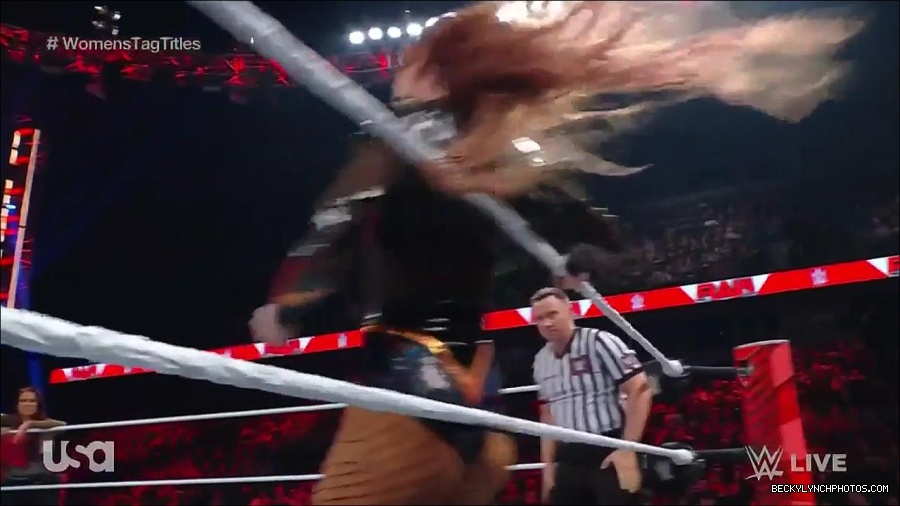 WWE_Monday_Night_Raw_2023_02_27_720p_HDTV_x264-NWCHD_mp4_006885857.jpg