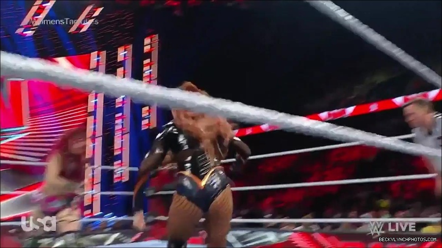 WWE_Monday_Night_Raw_2023_02_27_720p_HDTV_x264-NWCHD_mp4_006886257.jpg