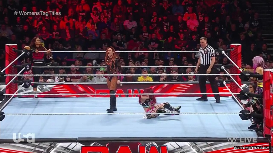 WWE_Monday_Night_Raw_2023_02_27_720p_HDTV_x264-NWCHD_mp4_006887859.jpg