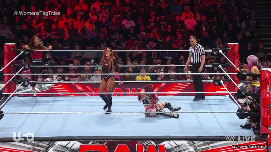WWE_Monday_Night_Raw_2023_02_27_720p_HDTV_x264-NWCHD_mp4_006888259.jpg
