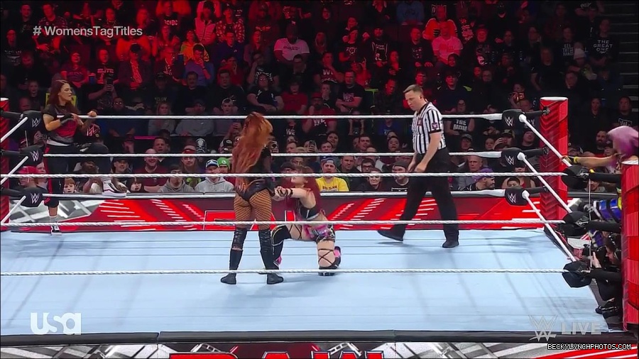 WWE_Monday_Night_Raw_2023_02_27_720p_HDTV_x264-NWCHD_mp4_006896668.jpg