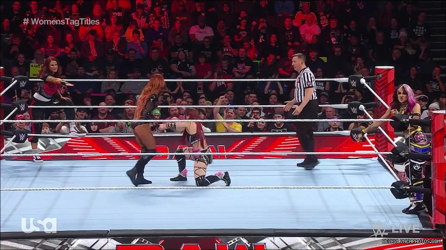 WWE_Monday_Night_Raw_2023_02_27_720p_HDTV_x264-NWCHD_mp4_006905476.jpg