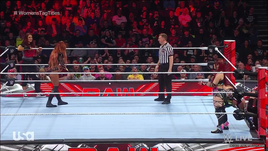 WWE_Monday_Night_Raw_2023_02_27_720p_HDTV_x264-NWCHD_mp4_006912684.jpg