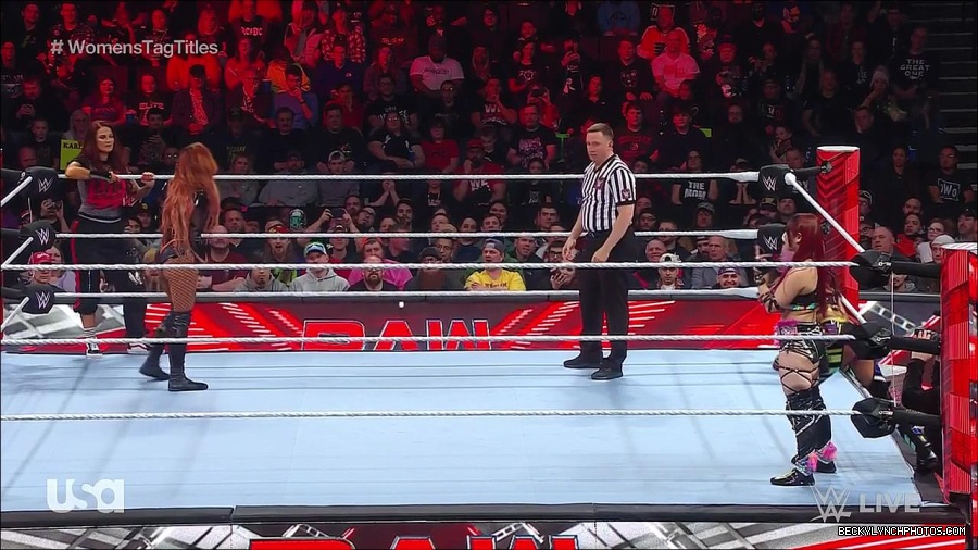 WWE_Monday_Night_Raw_2023_02_27_720p_HDTV_x264-NWCHD_mp4_006913084.jpg