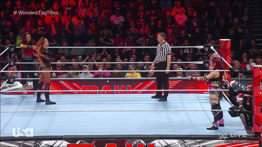 WWE_Monday_Night_Raw_2023_02_27_720p_HDTV_x264-NWCHD_mp4_006913484.jpg