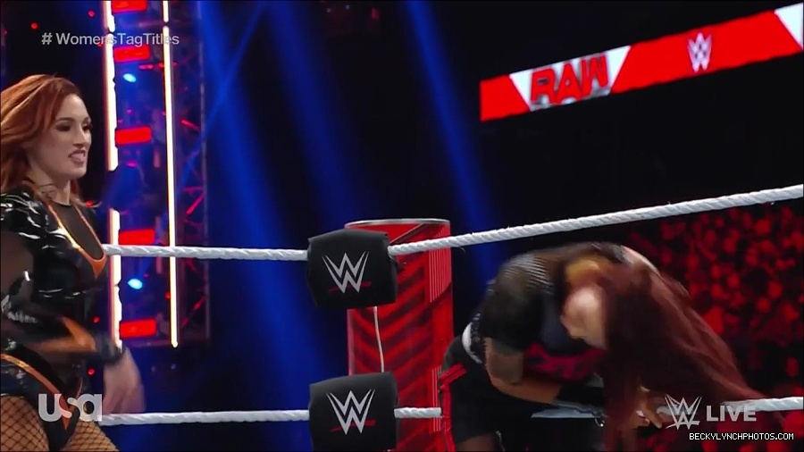 WWE_Monday_Night_Raw_2023_02_27_720p_HDTV_x264-NWCHD_mp4_006915887.jpg