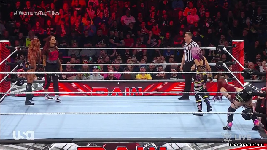 WWE_Monday_Night_Raw_2023_02_27_720p_HDTV_x264-NWCHD_mp4_006917488.jpg