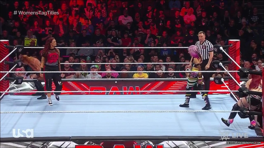 WWE_Monday_Night_Raw_2023_02_27_720p_HDTV_x264-NWCHD_mp4_006918690.jpg