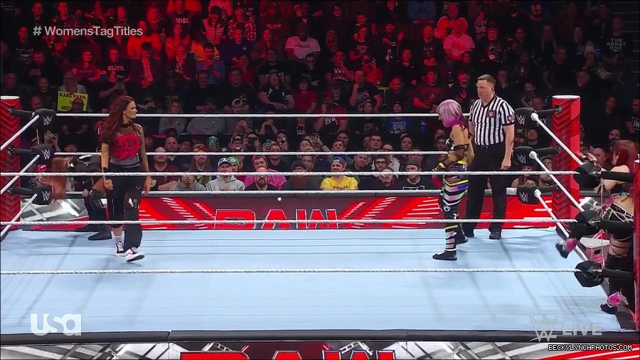 WWE_Monday_Night_Raw_2023_02_27_720p_HDTV_x264-NWCHD_mp4_006919090.jpg