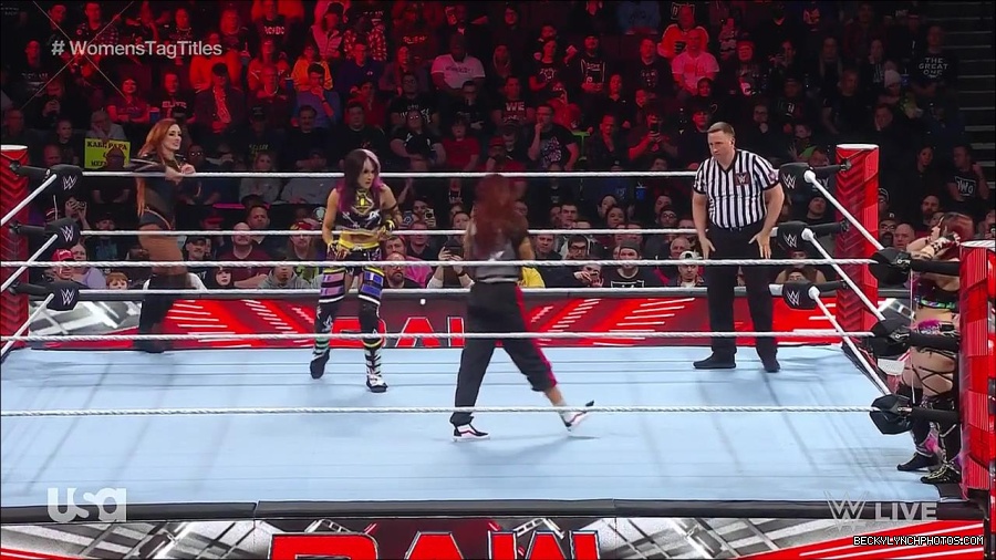 WWE_Monday_Night_Raw_2023_02_27_720p_HDTV_x264-NWCHD_mp4_006922293.jpg