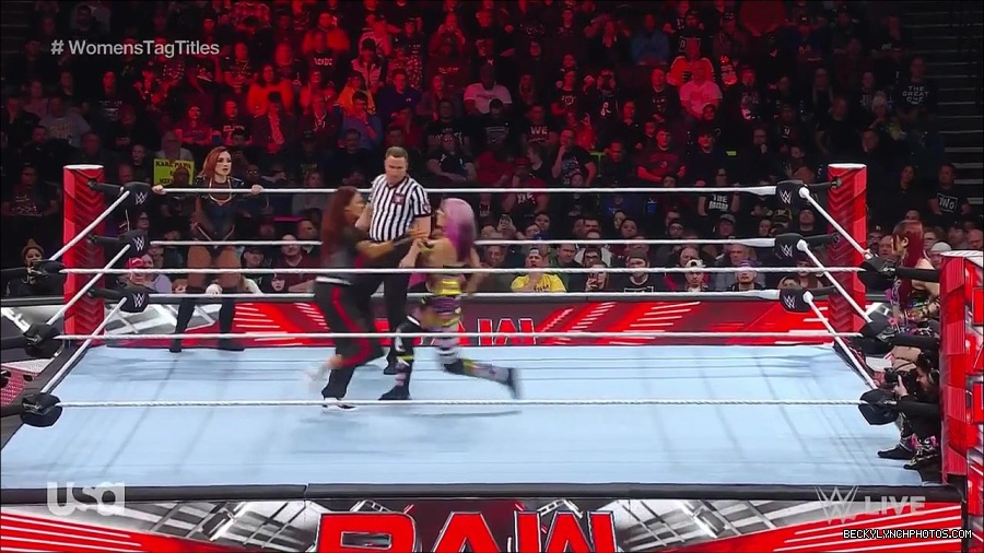 WWE_Monday_Night_Raw_2023_02_27_720p_HDTV_x264-NWCHD_mp4_006931903.jpg