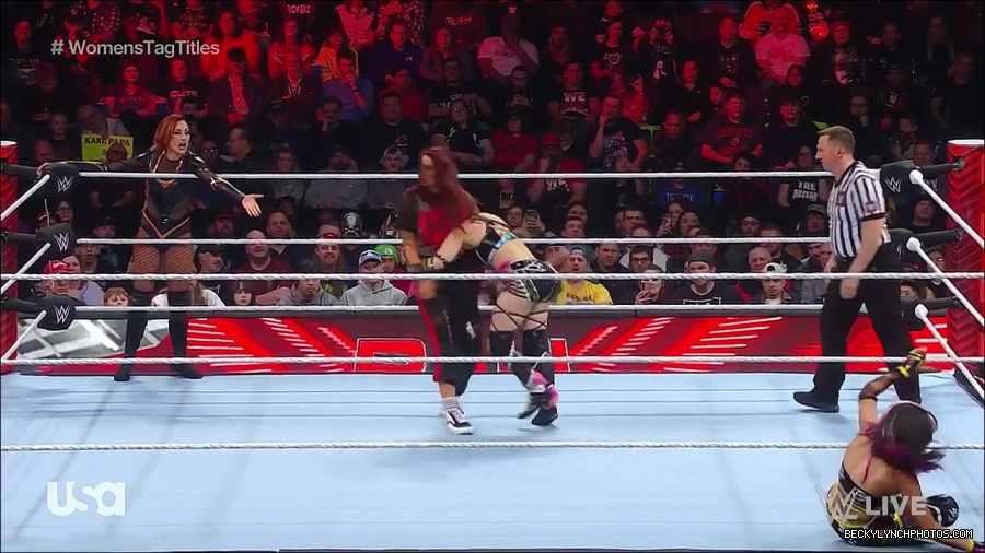 WWE_Monday_Night_Raw_2023_02_27_720p_HDTV_x264-NWCHD_mp4_006948353.jpg