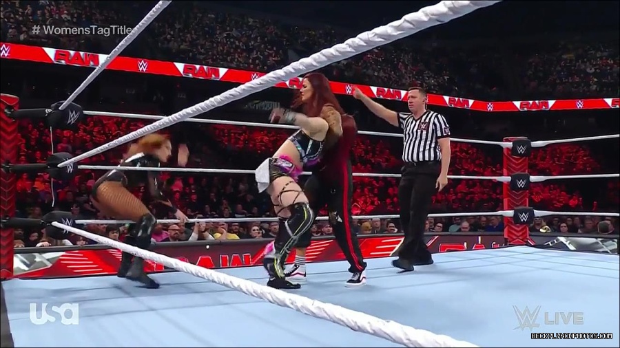 WWE_Monday_Night_Raw_2023_02_27_720p_HDTV_x264-NWCHD_mp4_006950755.jpg