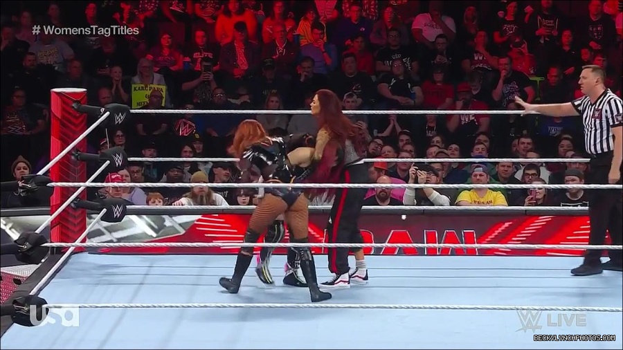 WWE_Monday_Night_Raw_2023_02_27_720p_HDTV_x264-NWCHD_mp4_006952357.jpg
