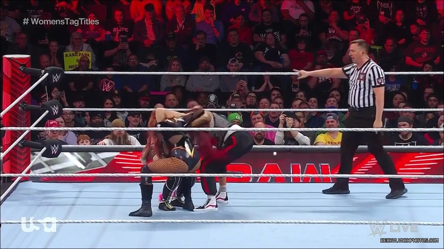 WWE_Monday_Night_Raw_2023_02_27_720p_HDTV_x264-NWCHD_mp4_006954359.jpg