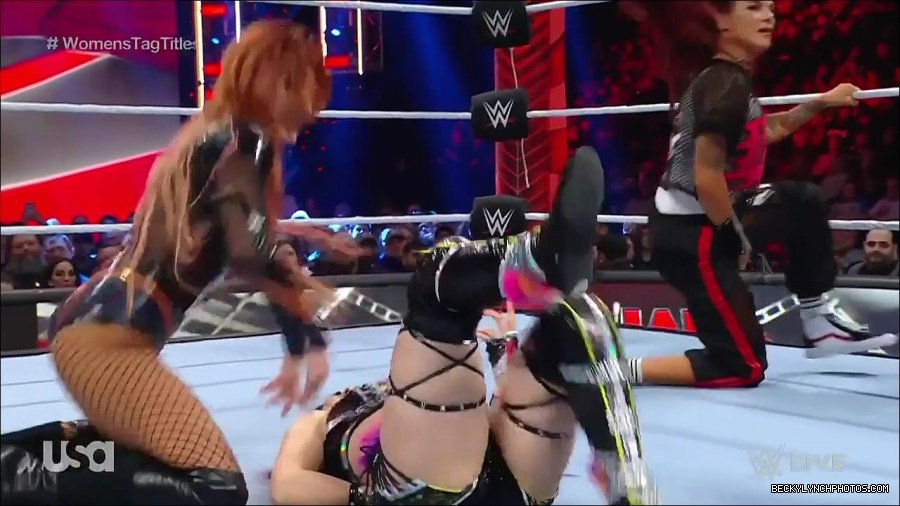 WWE_Monday_Night_Raw_2023_02_27_720p_HDTV_x264-NWCHD_mp4_006957161.jpg