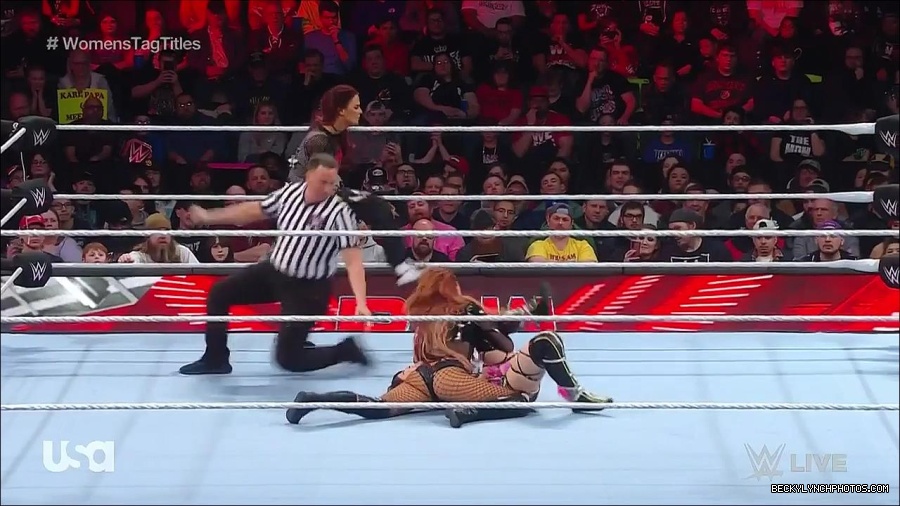 WWE_Monday_Night_Raw_2023_02_27_720p_HDTV_x264-NWCHD_mp4_006958363.jpg