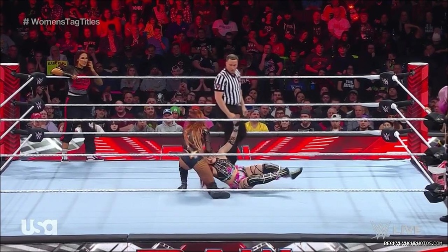 WWE_Monday_Night_Raw_2023_02_27_720p_HDTV_x264-NWCHD_mp4_006963167.jpg