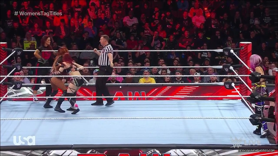 WWE_Monday_Night_Raw_2023_02_27_720p_HDTV_x264-NWCHD_mp4_006966771.jpg