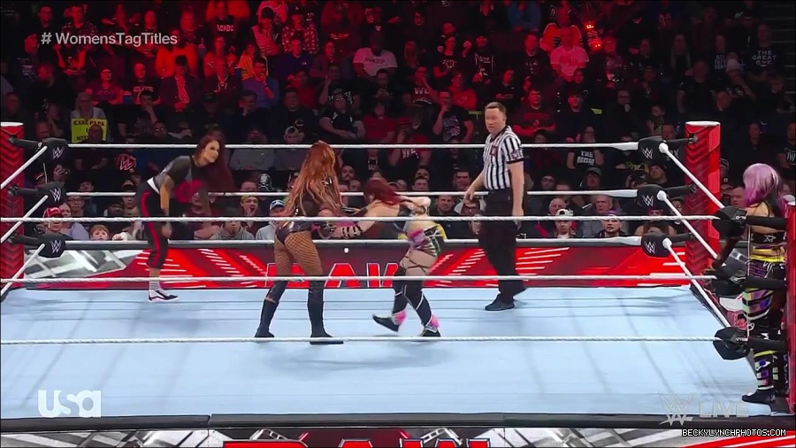 WWE_Monday_Night_Raw_2023_02_27_720p_HDTV_x264-NWCHD_mp4_006968773.jpg
