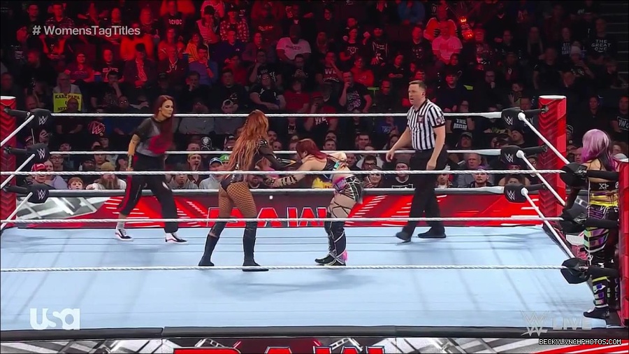 WWE_Monday_Night_Raw_2023_02_27_720p_HDTV_x264-NWCHD_mp4_006969173.jpg