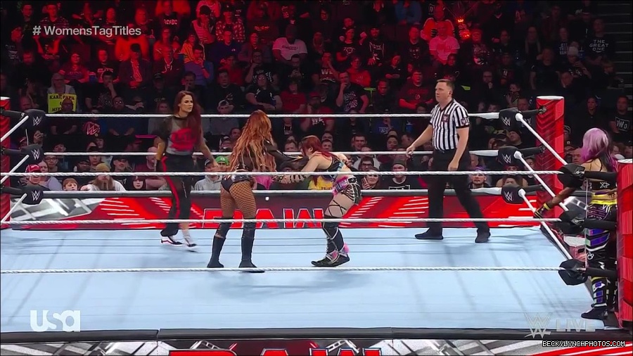 WWE_Monday_Night_Raw_2023_02_27_720p_HDTV_x264-NWCHD_mp4_006969574.jpg