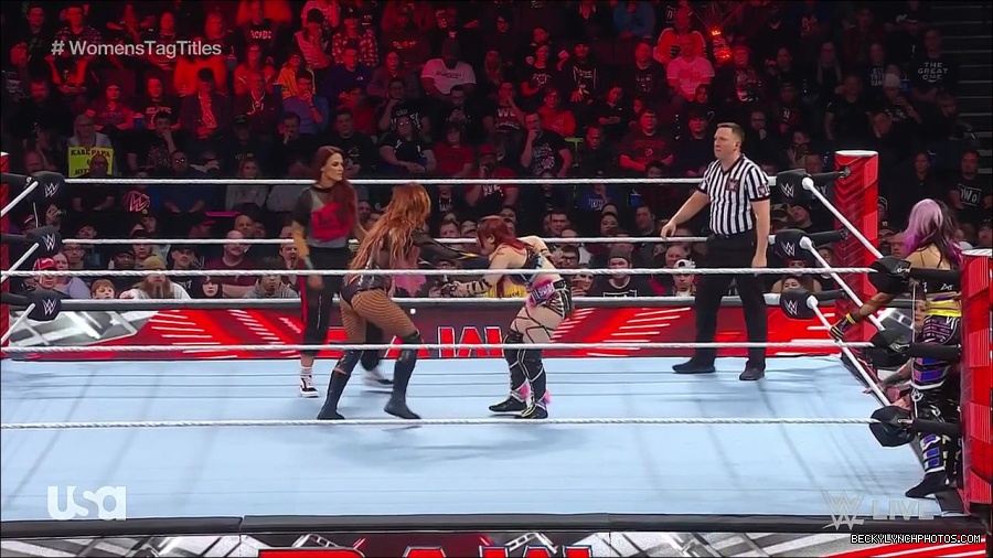 WWE_Monday_Night_Raw_2023_02_27_720p_HDTV_x264-NWCHD_mp4_006969974.jpg