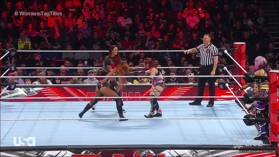 WWE_Monday_Night_Raw_2023_02_27_720p_HDTV_x264-NWCHD_mp4_006970375.jpg