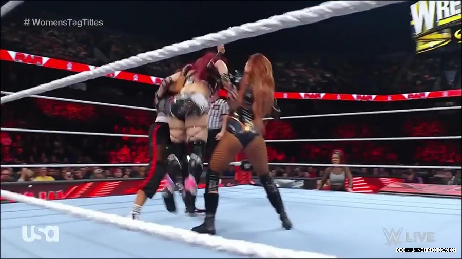 WWE_Monday_Night_Raw_2023_02_27_720p_HDTV_x264-NWCHD_mp4_006973177.jpg