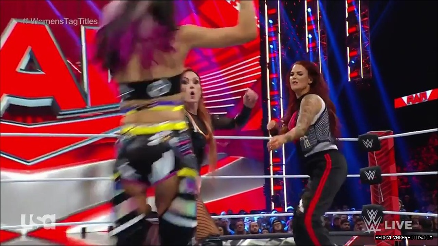 WWE_Monday_Night_Raw_2023_02_27_720p_HDTV_x264-NWCHD_mp4_006976781.jpg