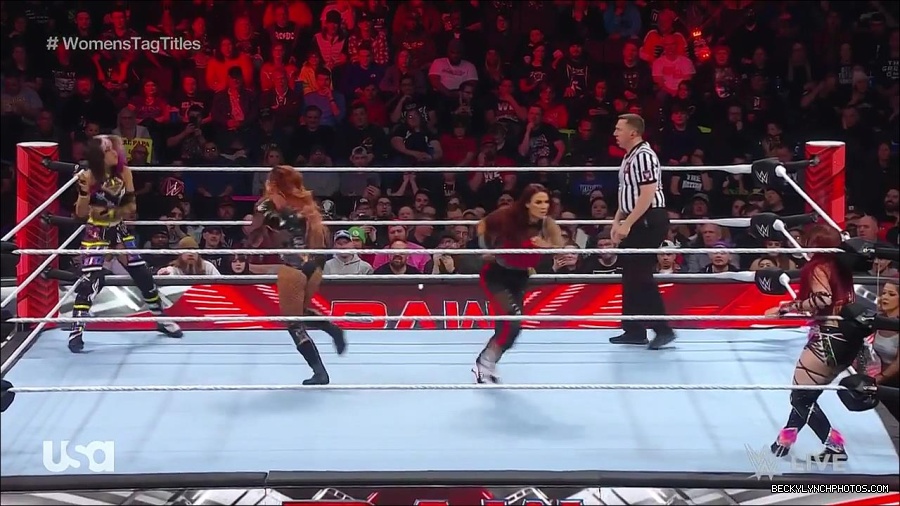 WWE_Monday_Night_Raw_2023_02_27_720p_HDTV_x264-NWCHD_mp4_006981986.jpg