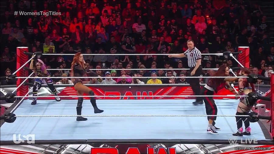 WWE_Monday_Night_Raw_2023_02_27_720p_HDTV_x264-NWCHD_mp4_006986391.jpg