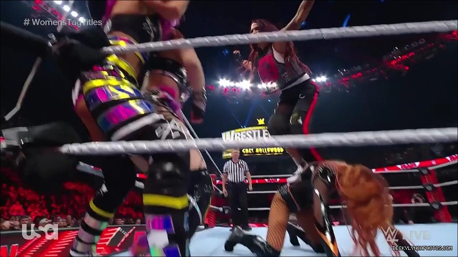 WWE_Monday_Night_Raw_2023_02_27_720p_HDTV_x264-NWCHD_mp4_006992797.jpg