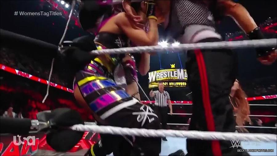 WWE_Monday_Night_Raw_2023_02_27_720p_HDTV_x264-NWCHD_mp4_006993998.jpg