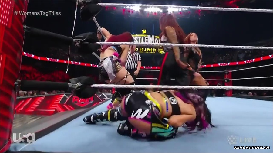WWE_Monday_Night_Raw_2023_02_27_720p_HDTV_x264-NWCHD_mp4_006995199.jpg