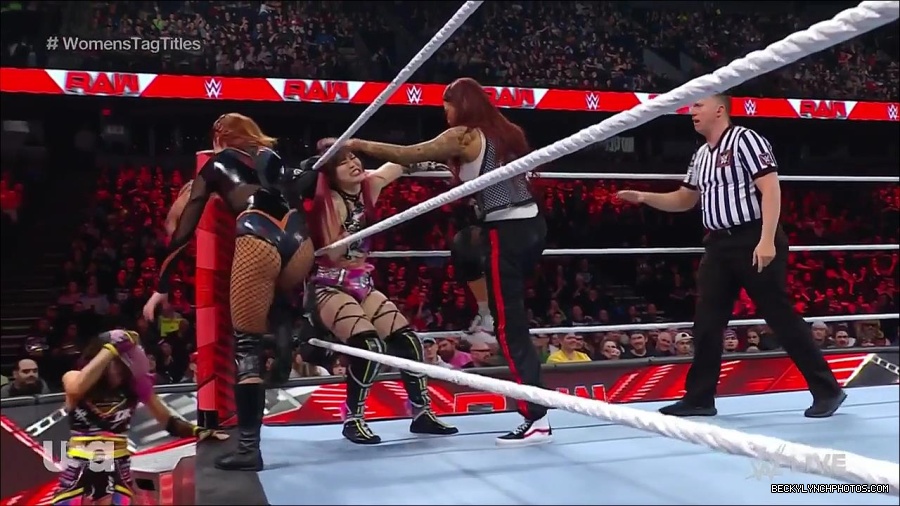 WWE_Monday_Night_Raw_2023_02_27_720p_HDTV_x264-NWCHD_mp4_006998803.jpg