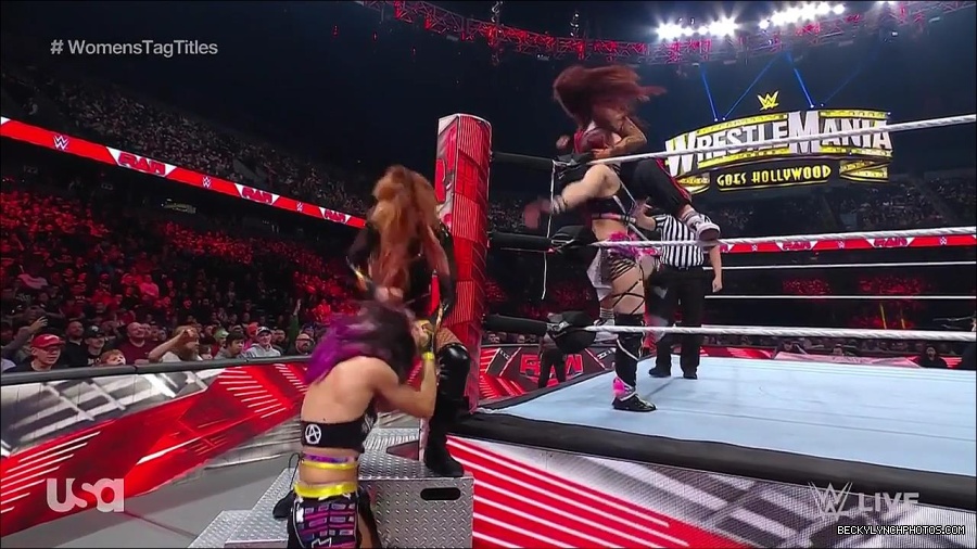 WWE_Monday_Night_Raw_2023_02_27_720p_HDTV_x264-NWCHD_mp4_007005610.jpg
