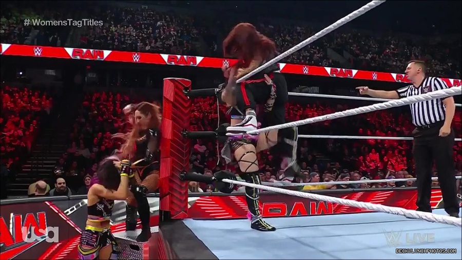 WWE_Monday_Night_Raw_2023_02_27_720p_HDTV_x264-NWCHD_mp4_007006010.jpg