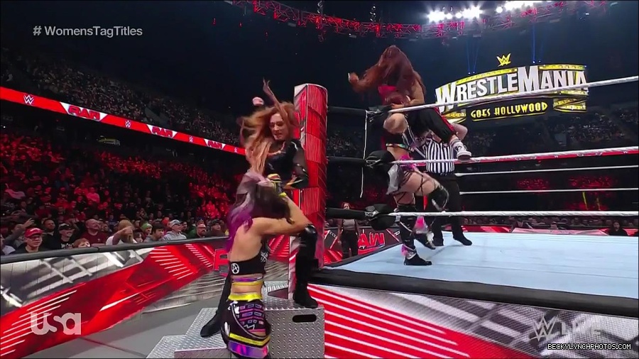 WWE_Monday_Night_Raw_2023_02_27_720p_HDTV_x264-NWCHD_mp4_007007211.jpg