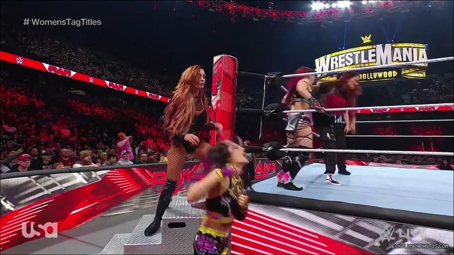 WWE_Monday_Night_Raw_2023_02_27_720p_HDTV_x264-NWCHD_mp4_007009614.jpg