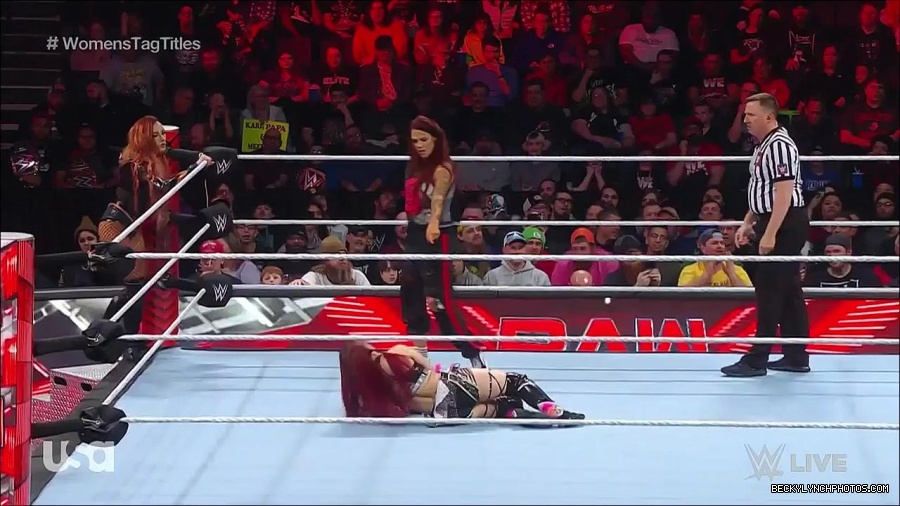 WWE_Monday_Night_Raw_2023_02_27_720p_HDTV_x264-NWCHD_mp4_007011616.jpg