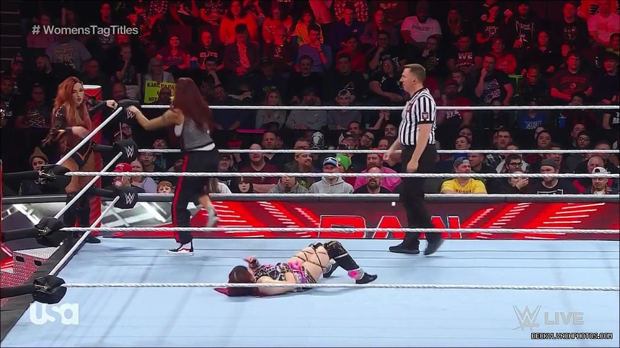 WWE_Monday_Night_Raw_2023_02_27_720p_HDTV_x264-NWCHD_mp4_007013217.jpg