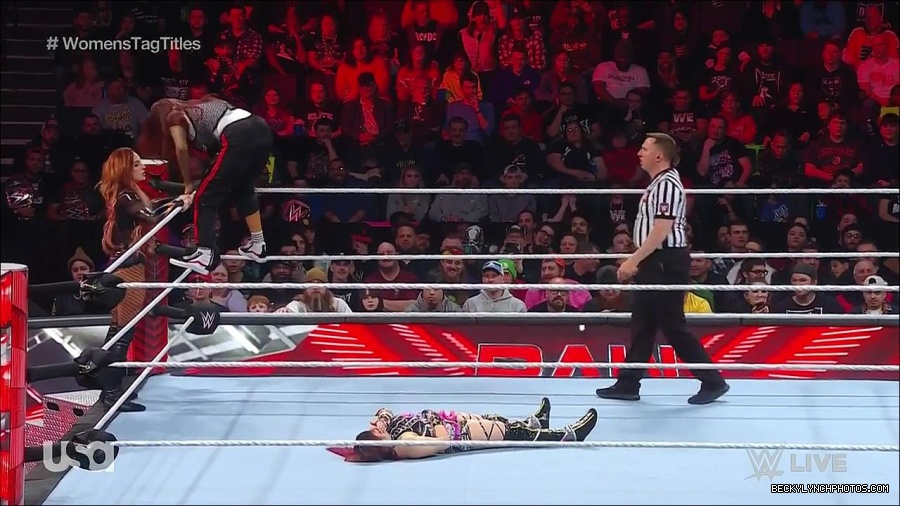 WWE_Monday_Night_Raw_2023_02_27_720p_HDTV_x264-NWCHD_mp4_007015219.jpg